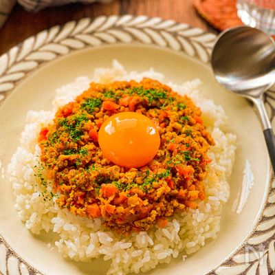 いつもの半量のひき肉でOK☆【かさ増しキーマカレー】