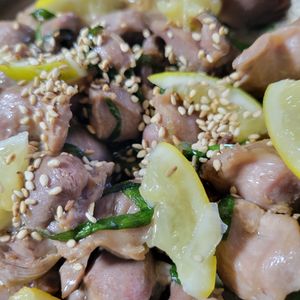 1バーバミーの作ってみた!投稿(お酒も進む♡『砂肝ごま塩レモン』家族で取り合い♡)
