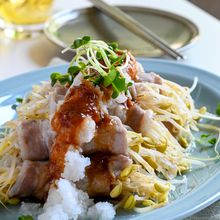 レンジで！大豆もやしの豚肉巻き