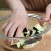 生茄子の梅和えの工程2