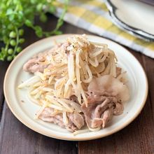【5分で完成！】もやしと豚肉の塩にんにく炒め