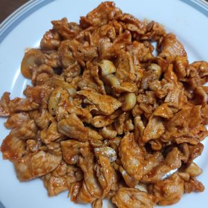 ともこっちの作ってみた!投稿(【豚肉とマッシュルームのデミ風炒め】味付け簡単！美味しい♡)