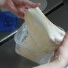 ケーキ型でこねずに簡単♪厚焼き塩フォカッチャの工程3