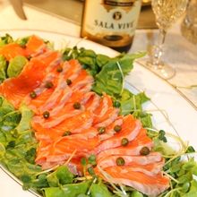 サーモンマリネ・シャンパン風味