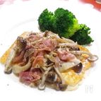 低糖質♪◆豆腐ステーキ　生ハムとキノコのクリームソース◆