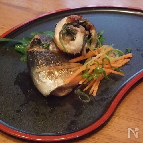 イワシの梅肉しそクルリン巻き　イワシ料理②