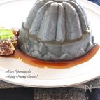 黒ゴマ豆乳プリンの黒蜜がけ