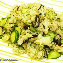 【花粉症レシピ】塩昆布と大葉のさっぱりごはん。