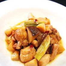 鶏肉とエリンギのコク旨っ!バター醤油炒め。