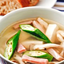 きのこと豆腐のあったかスープ