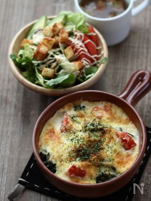 カレーピラフで♪ホワイトソースのドリア