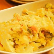 燻製卵で作る、燻製ポテトサラダ