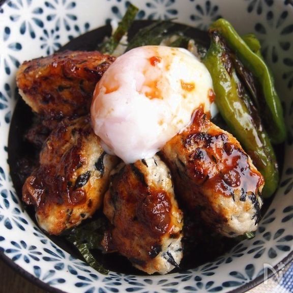 鶏豆腐つくねの梅照り丼