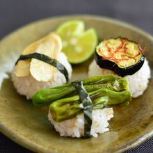 夏野菜の手毬ずし