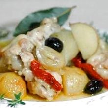 南仏風、鶏とにんにくのオリーブオイル煮