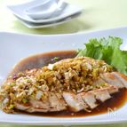 鶏むね肉のソテー　ユーリンソース