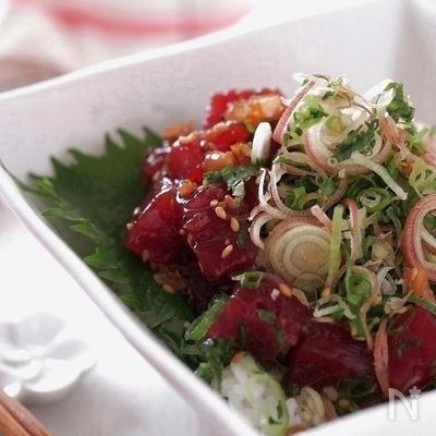 まぐろの食べるラー油漬け丼