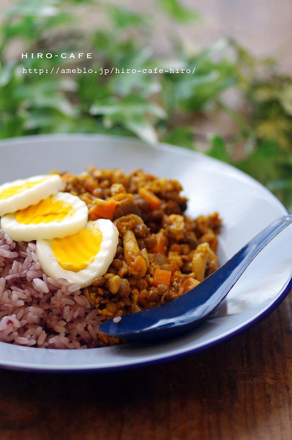 ベジタリアンレンズ豆とキノコのミートボールのレシピ