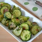 じゃが芋とズッキーニのパセリソース炒め