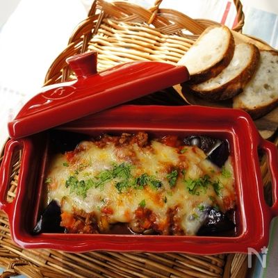 ナスとミートソースのグラタン