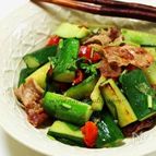 豚肉とキュウリのナンプラー炒め