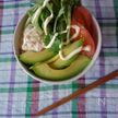 朝食の提案　ツナマヨとアボカド丼
