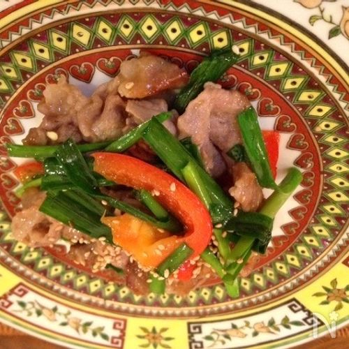 ニラと豚肉の醤油麹炒め