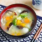 ダイエットの強い味方、生姜香る、具だくさん味噌スープ