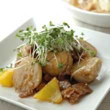 里芋と豚肉のうま照り炒め。