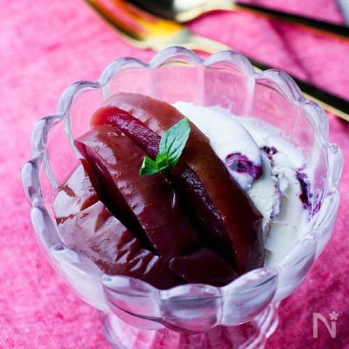 林檎のワイン煮。