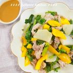 豚肉と彩り野菜のスチームサラダ　にんにくごまポンソース