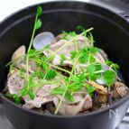 あさりと豚肉のストウブ蒸し