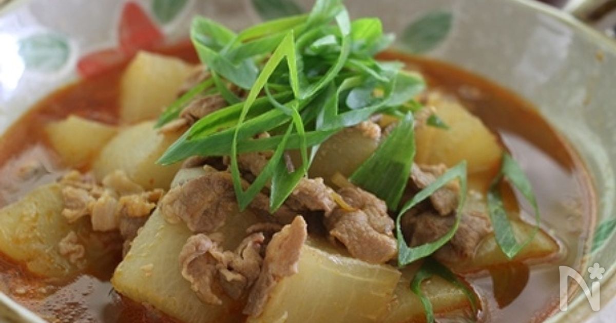 寒い日に!圧力鍋で作る大根の豚キムチ煮込み
