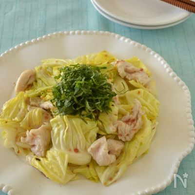 ささみときゃべつの梅風味炒め