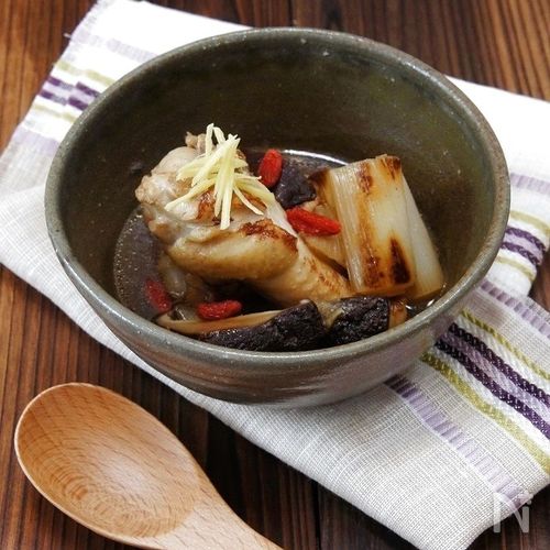 手羽元の和風薬膳スープ
