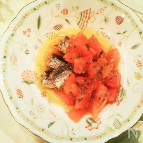 パパッとできちゃう♪オイルサーディンのトマト添え