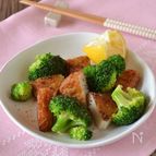 ブロッコリーとさつま揚げのレモン炒め
