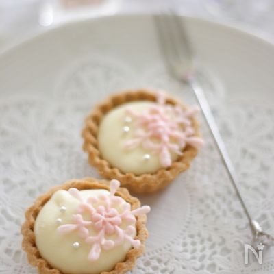 ホワイトチョコムース・ミニタルト