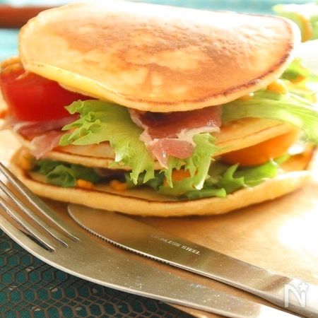 バーガーのようなパンケーキ By 山口真理 レシピサイト Nadia ナディア プロの料理家のおいしいレシピ