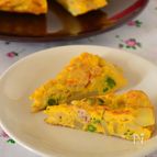 じゃが芋とひき肉のローズマリー風味オムレツ