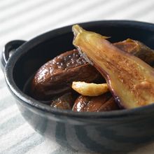 焼きナスとニンニクのピクルス
