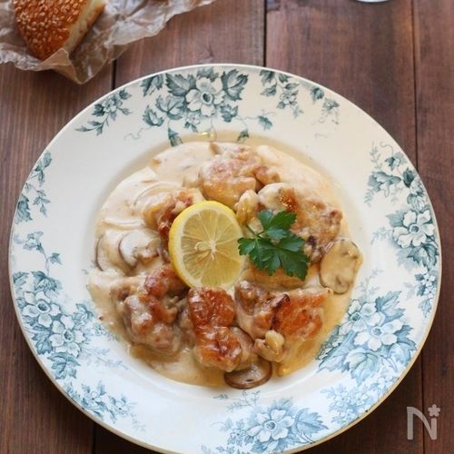 鶏のレモンクリーム煮込み