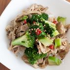 ブロッコリーと豚肉の炒め丼