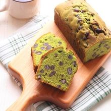 抹茶と小豆のパウンドケーキ
