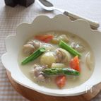 米粉でつくる豆乳クリームシチュー