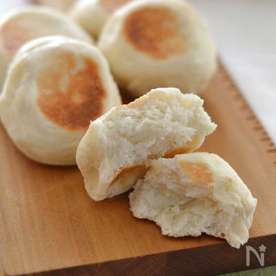フライパンで作る・クィックもっちりパン
