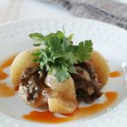 パクチーどっさり蕪と牛肉のぴりから炒め