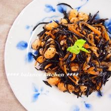 【常備菜】ひじきと大豆のガーリック醤油炒め