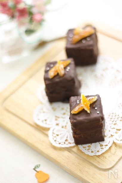 いよかんピールの　スクエアプチケーキ