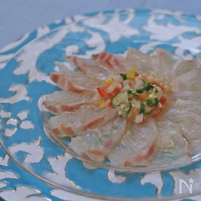 真鯛のカルパッチョ 昆布とナンプラー風味